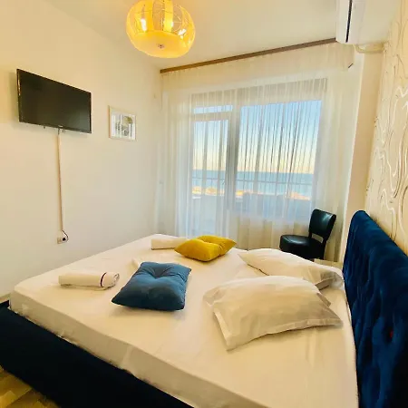 E.a.2bedroom Seaview Summerland